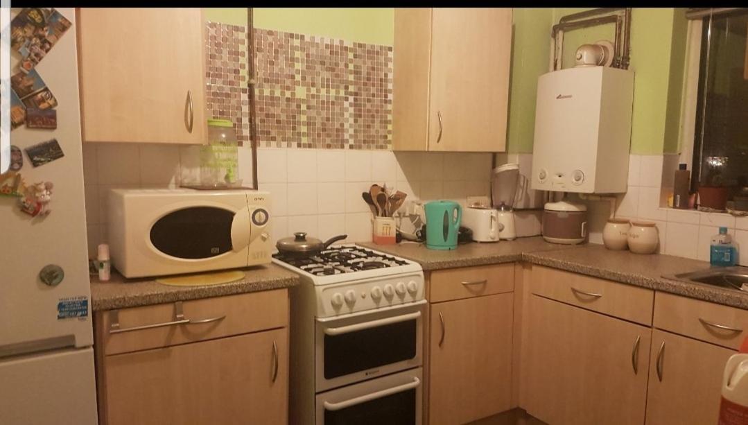 Double Bedroom In リヴァプール エクステリア 写真